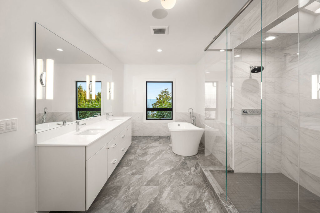 EDMONDS CUSTOM BATHROOM RENOVATION AND REMODELING