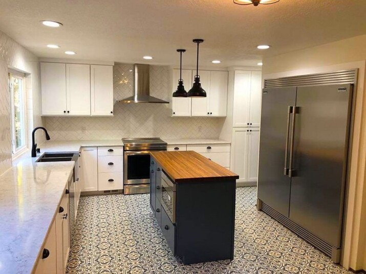 MILL CREEK CUSTOM KITCHEN REMODEL